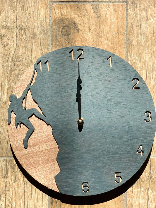 Rock Climber Clock