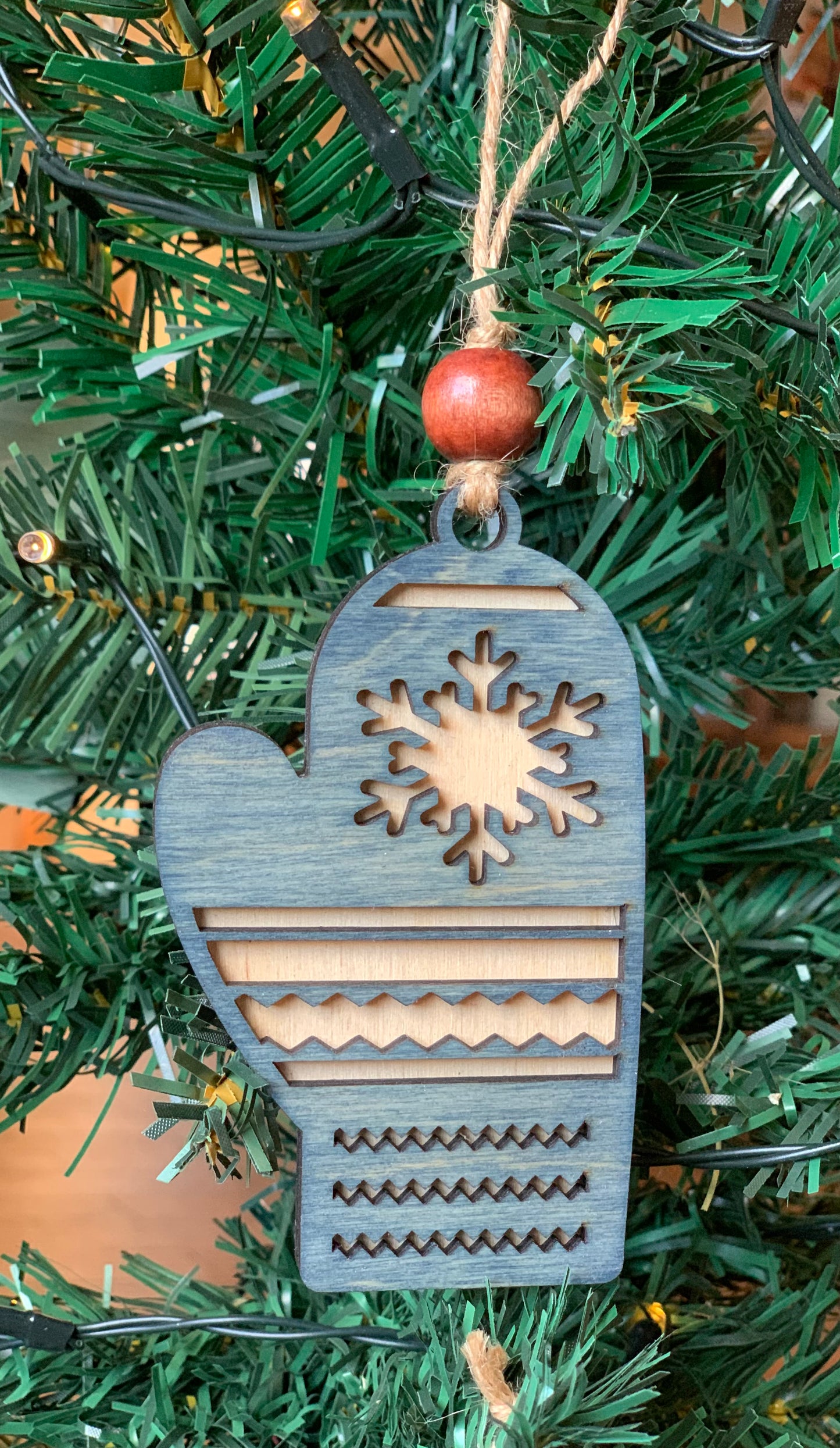 Wood Laser Cut Mitten Ornament